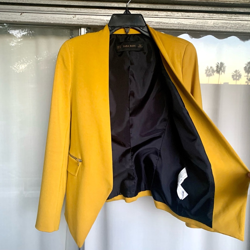Zara Yellow Blazer - Picture 5 of 8